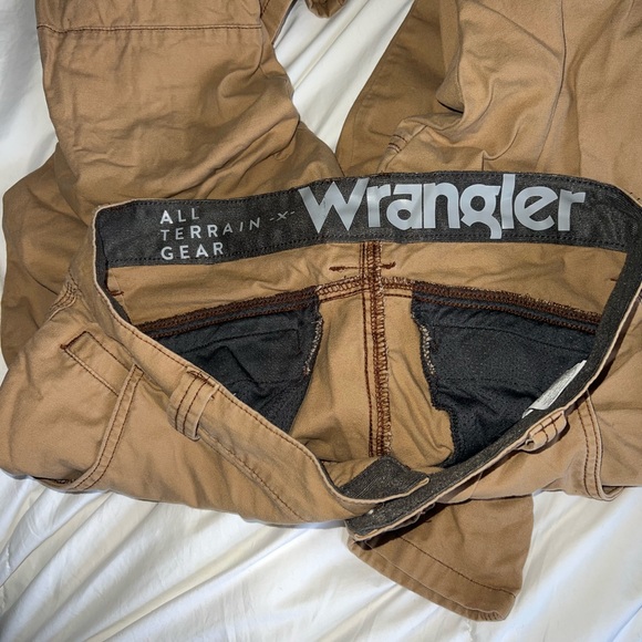Wrangler all Terrain pants 32x32 - Picture 3 of 4